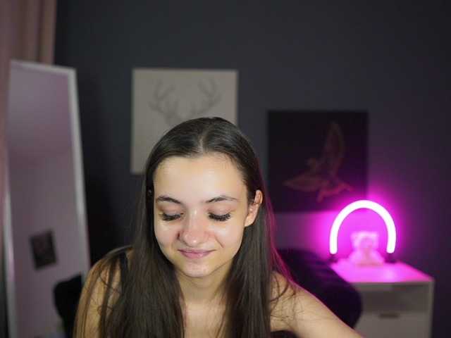 Zoenica live cam on BongaCams