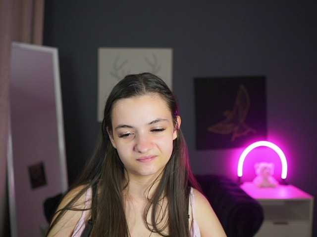 Zoenica live cam on BongaCams