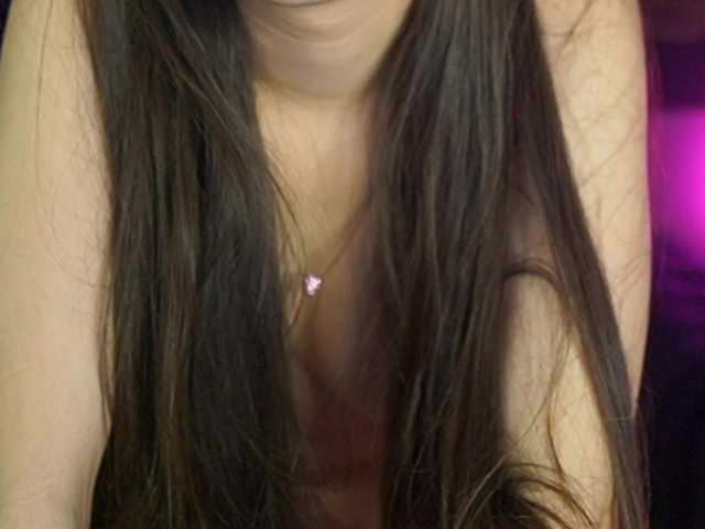 Zoenica live cam on BongaCams