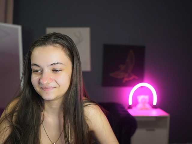 Zoenica live cam on BongaCams