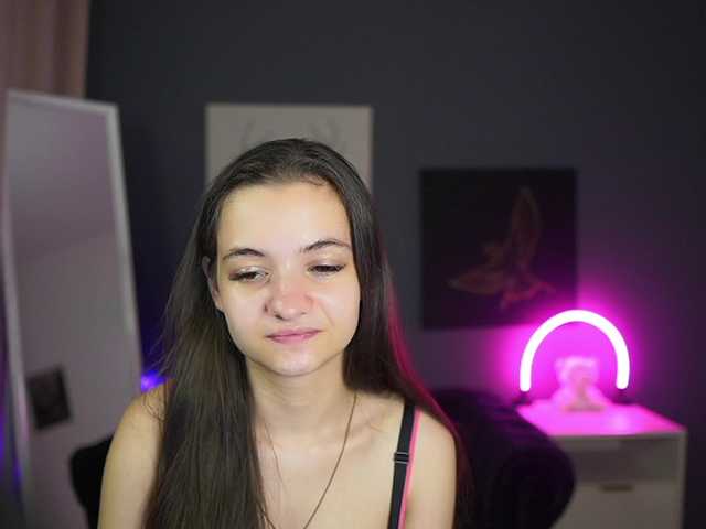 Zoenica live cam on BongaCams