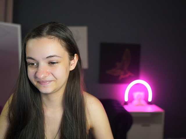 Zoenica live cam on BongaCams