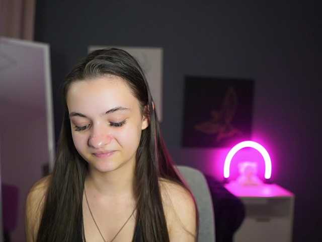 Zoenica live cam on BongaCams