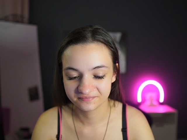 Zoenica live cam on BongaCams