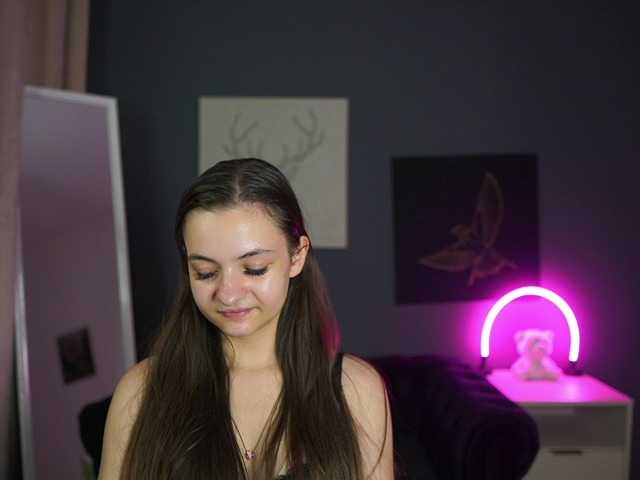 Zoenica live cam on BongaCams