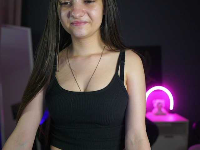 Zoenica live cam on BongaCams