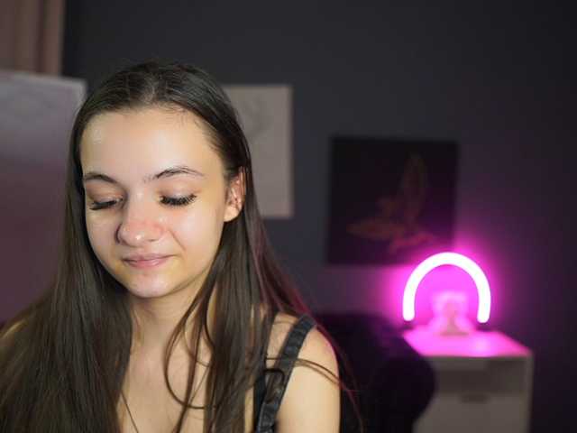 Zoenica live cam on BongaCams
