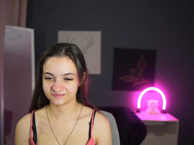 Zoenica live cam on BongaCams