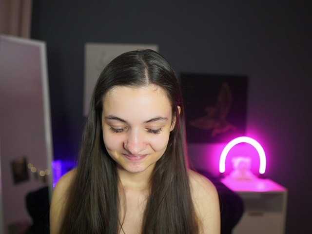 Zoenica live cam on BongaCams