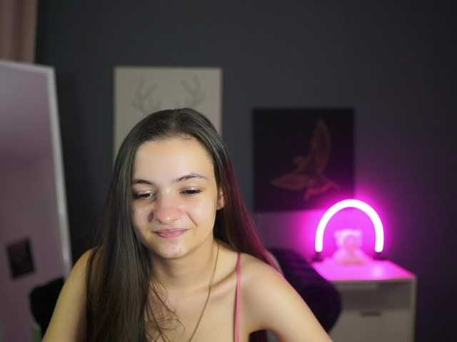 Zoenica live cam on BongaCams