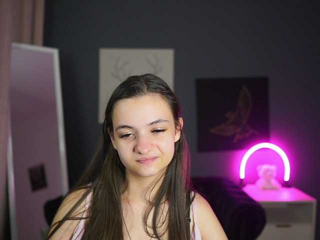 Zoenica live cam on BongaCams