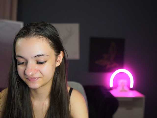 Zoenica live cam on BongaCams
