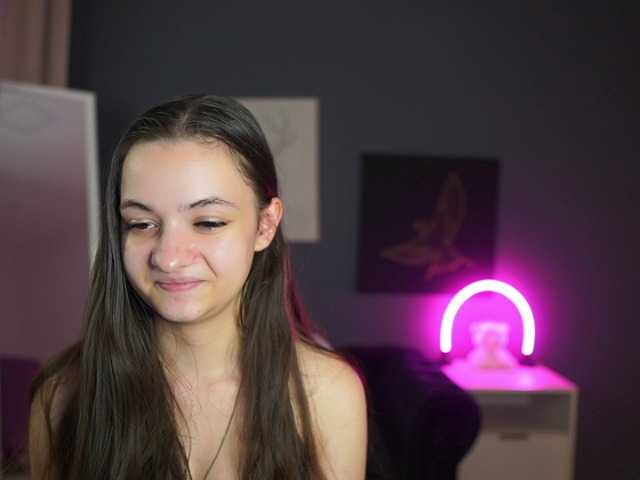 Zoenica live cam on BongaCams