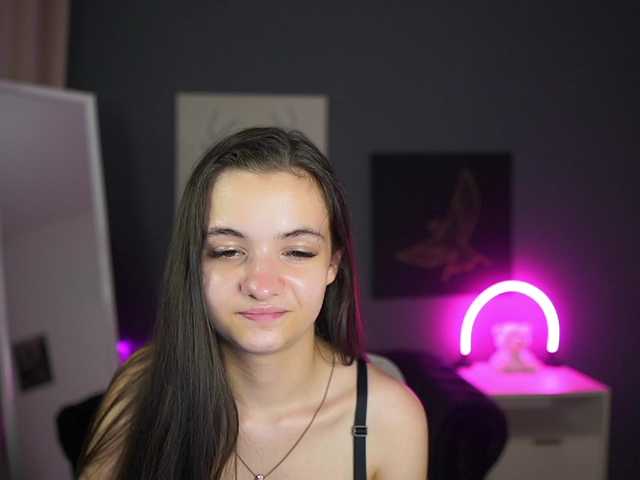 Zoenica live cam on BongaCams