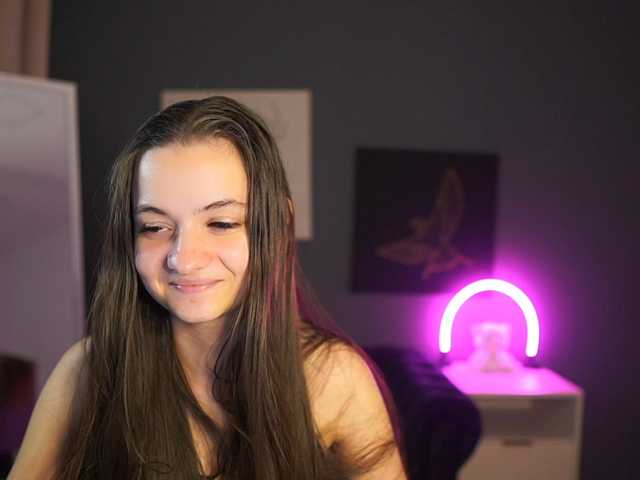 Zoenica live cam on BongaCams