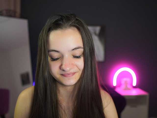 Zoenica live cam on BongaCams