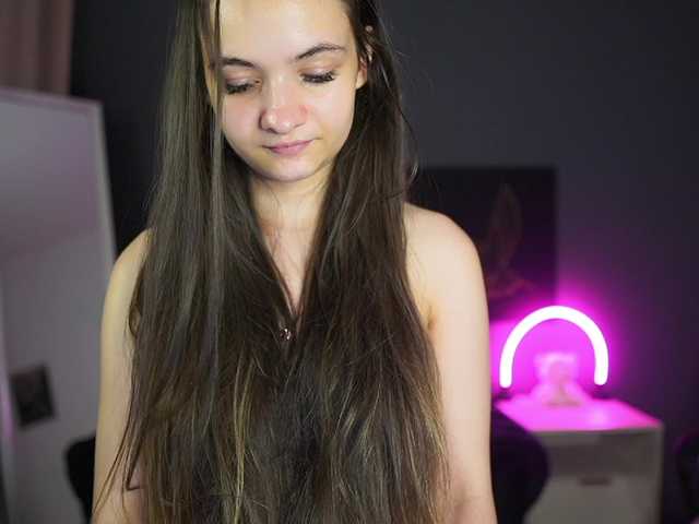 Zoenica live cam on BongaCams