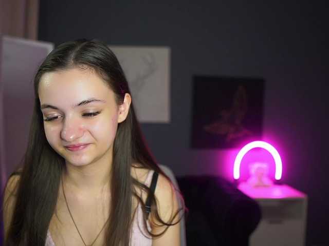 Zoenica live cam on BongaCams