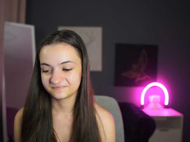 Zoenica live cam on BongaCams