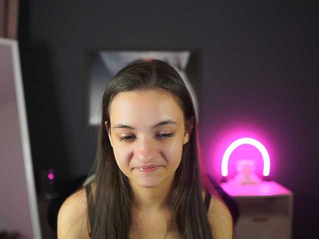 Zoenica live cam on BongaCams