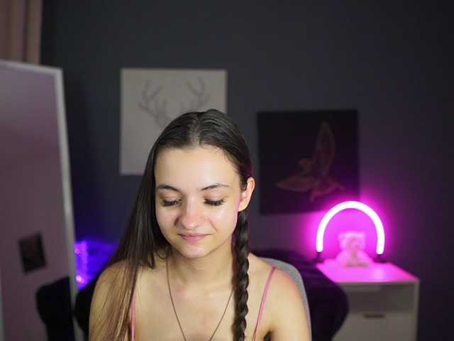 Zoenica live cam on BongaCams