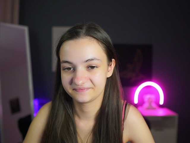Zoenica live cam on BongaCams