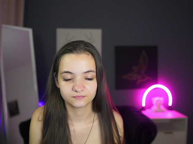Zoenica live cam on BongaCams