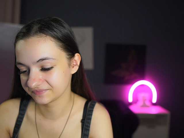 Zoenica live cam on BongaCams