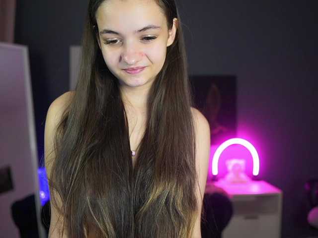 Zoenica live cam on BongaCams