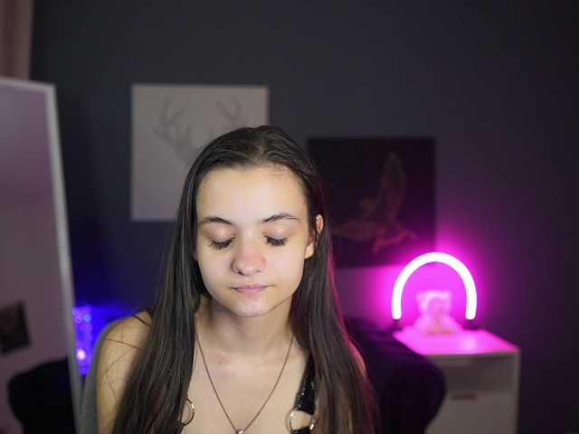 Zoenica live cam on BongaCams