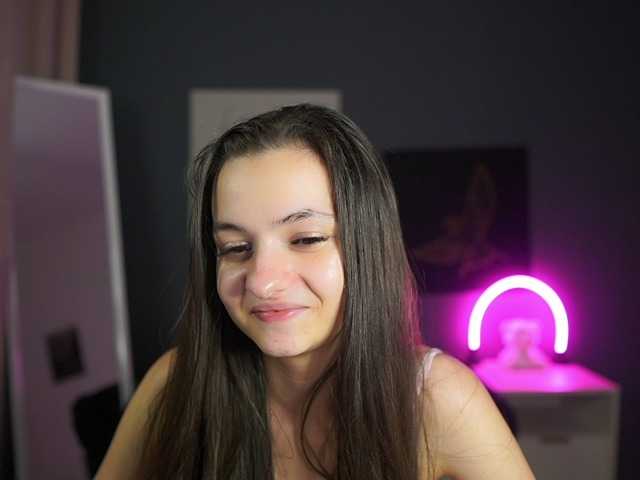 Zoenica live cam on BongaCams