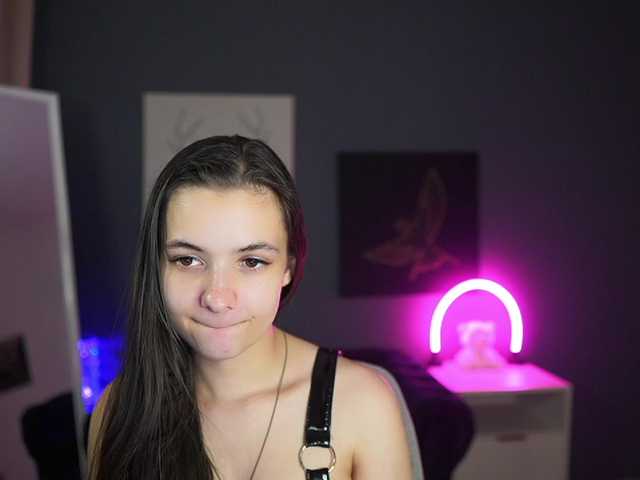 Zoenica live cam on BongaCams