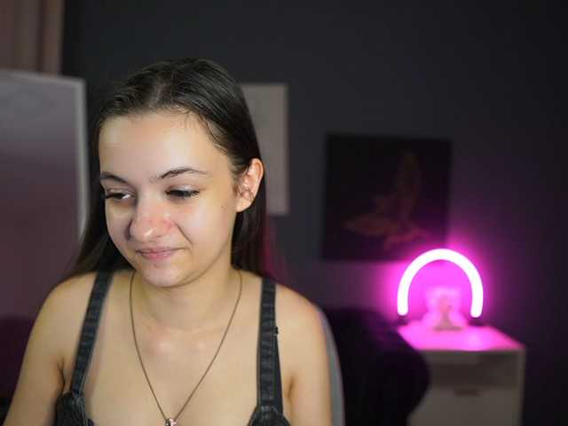 Zoenica live cam on BongaCams