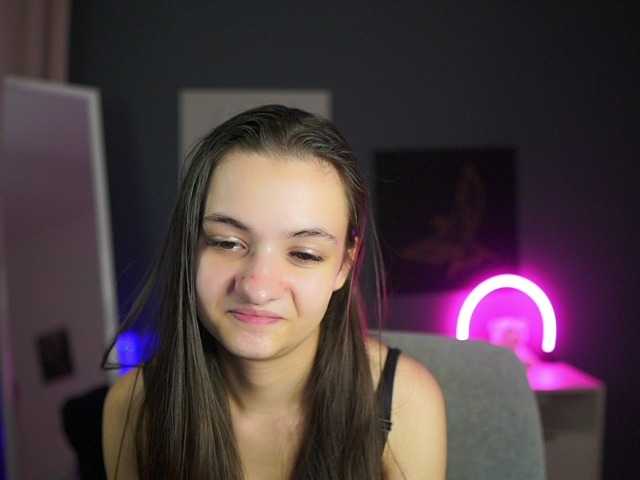 Zoenica live cam on BongaCams