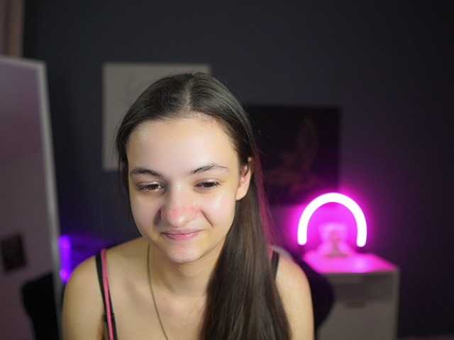 Zoenica live cam on BongaCams