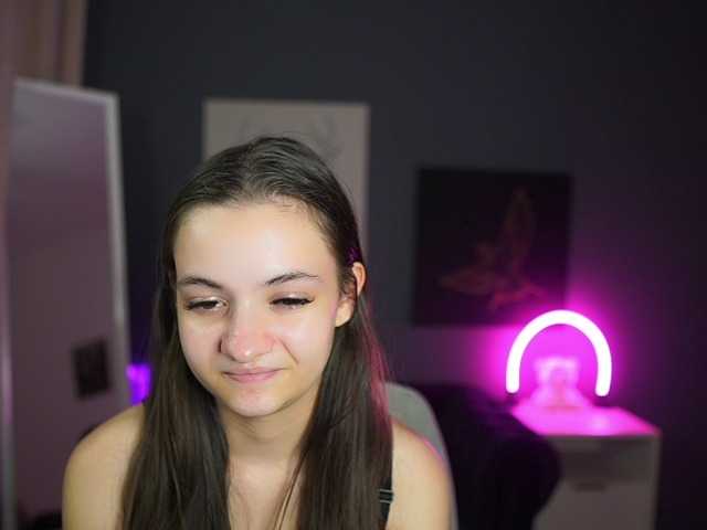 Zoenica live cam on BongaCams