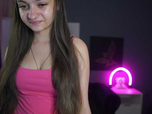 Zoenica live cam on BongaCams