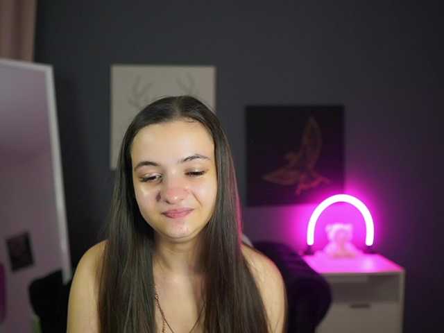 Zoenica live cam on BongaCams