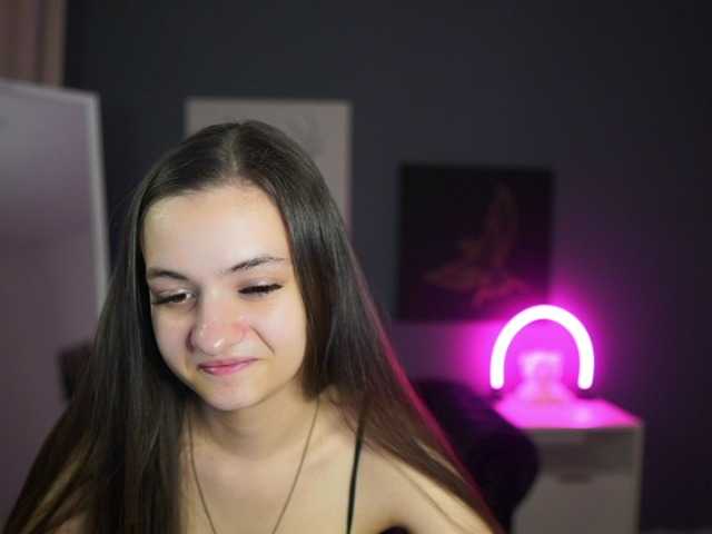 Zoenica live cam on BongaCams