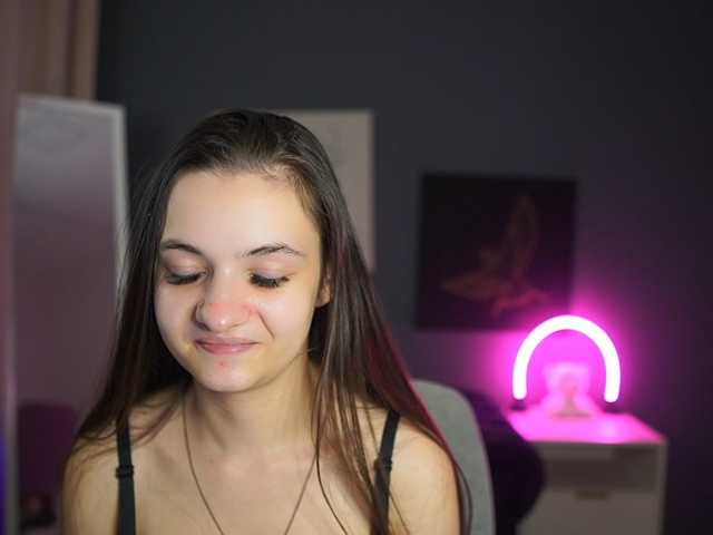 Zoenica live cam on BongaCams