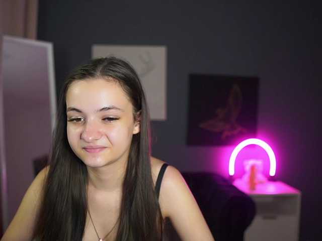 Zoenica live cam on BongaCams