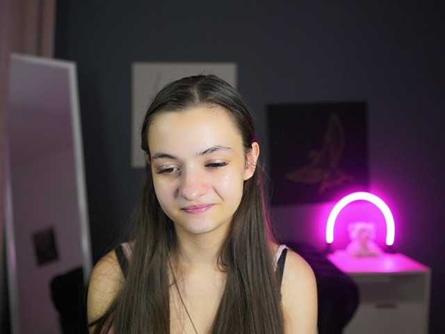 Zoenica live cam on BongaCams
