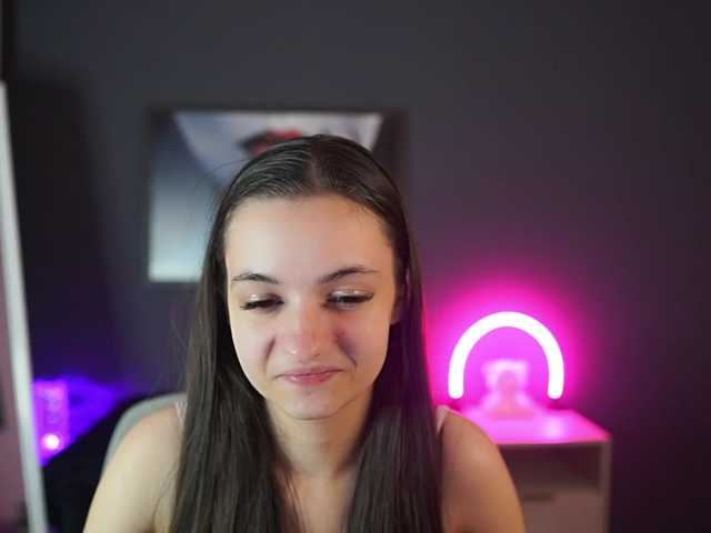 Zoenica live cam on BongaCams