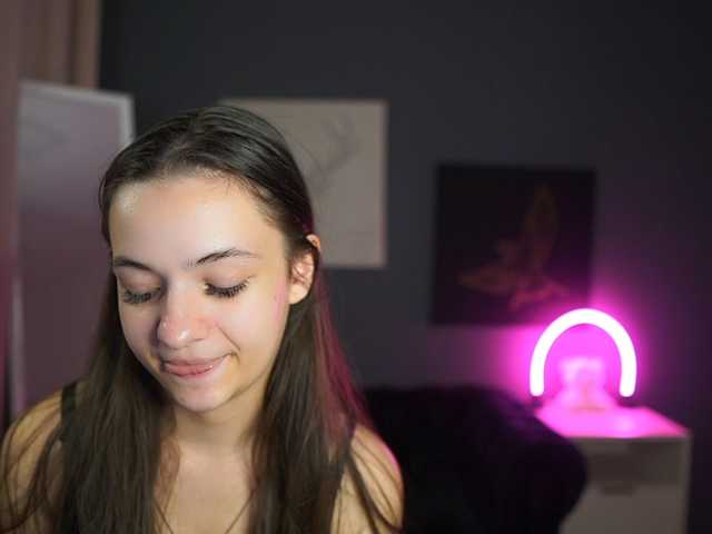 Zoenica live cam on BongaCams