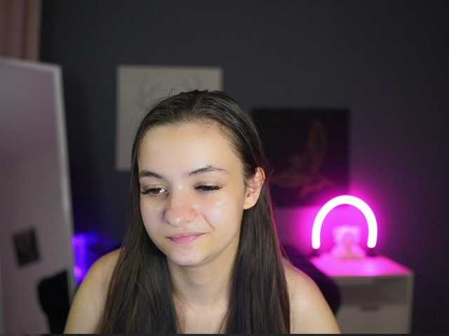 Zoenica live cam on BongaCams
