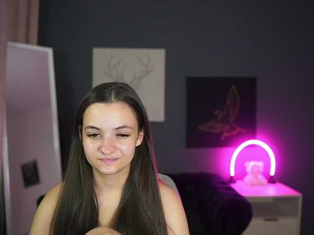 Zoenica live cam on BongaCams
