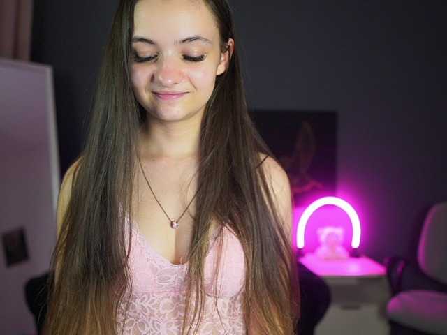 Zoenica live cam on BongaCams