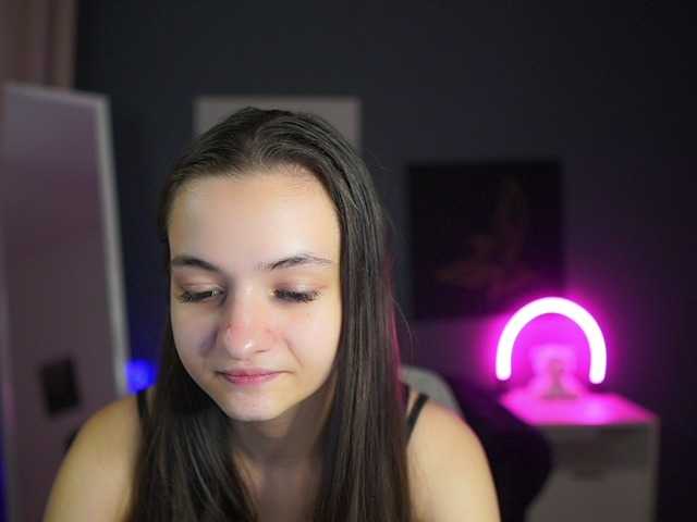 Zoenica live cam on BongaCams