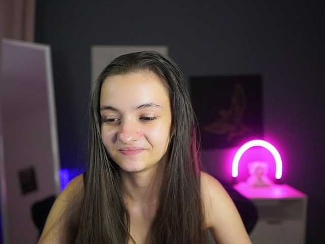 Zoenica live cam on BongaCams