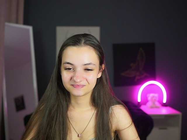 Zoenica live cam on BongaCams